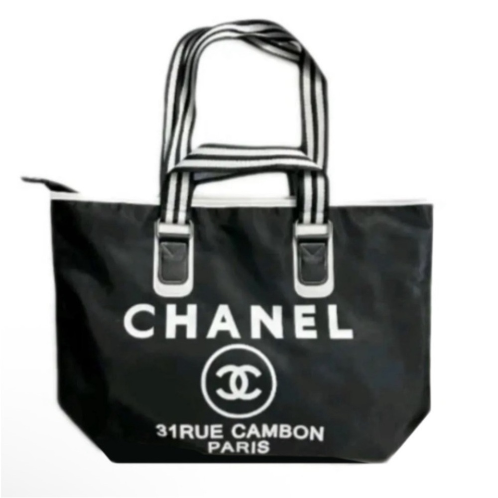 New Chanel Large Travel Bag Beach Tote with Double Handles VIP/GWP - Picture 2 of 8